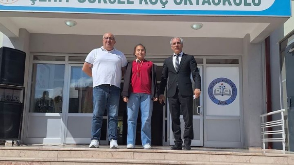 Öğrencimiz Pınar Demir Okullar Arası Taekwondo Müsabakalarında 59 kg da İl İkincisi